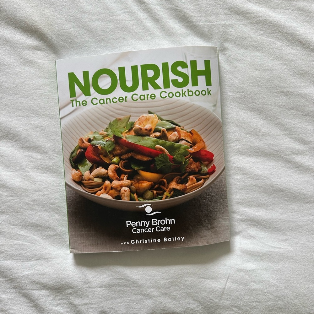 🦋3 for $10🦋 Books - Nourish: The Cancer Care Cookbook by Penny Brohn